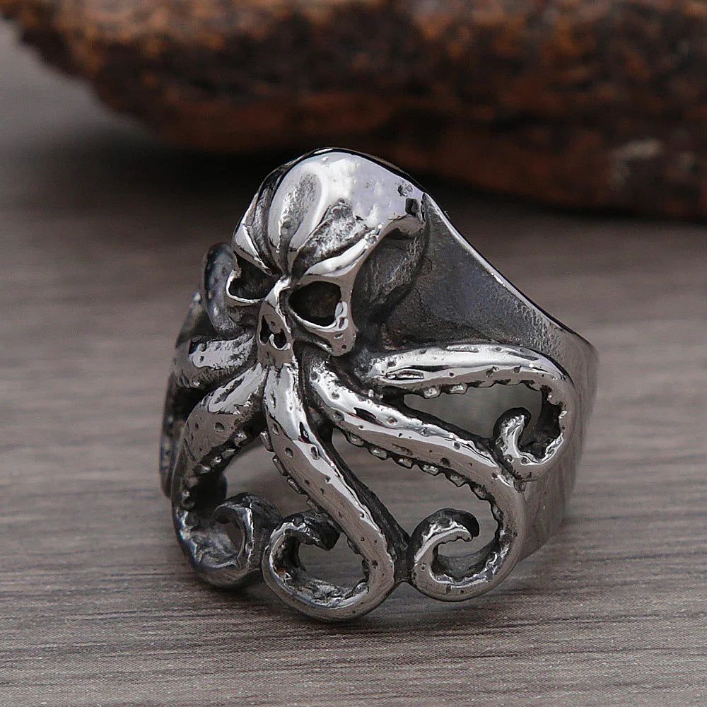 Chunky Y2K Pirate Skull Octopus Ring