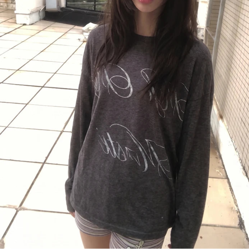 Y2K Aesthetic Letter Print Graphic Long Sleeve Top