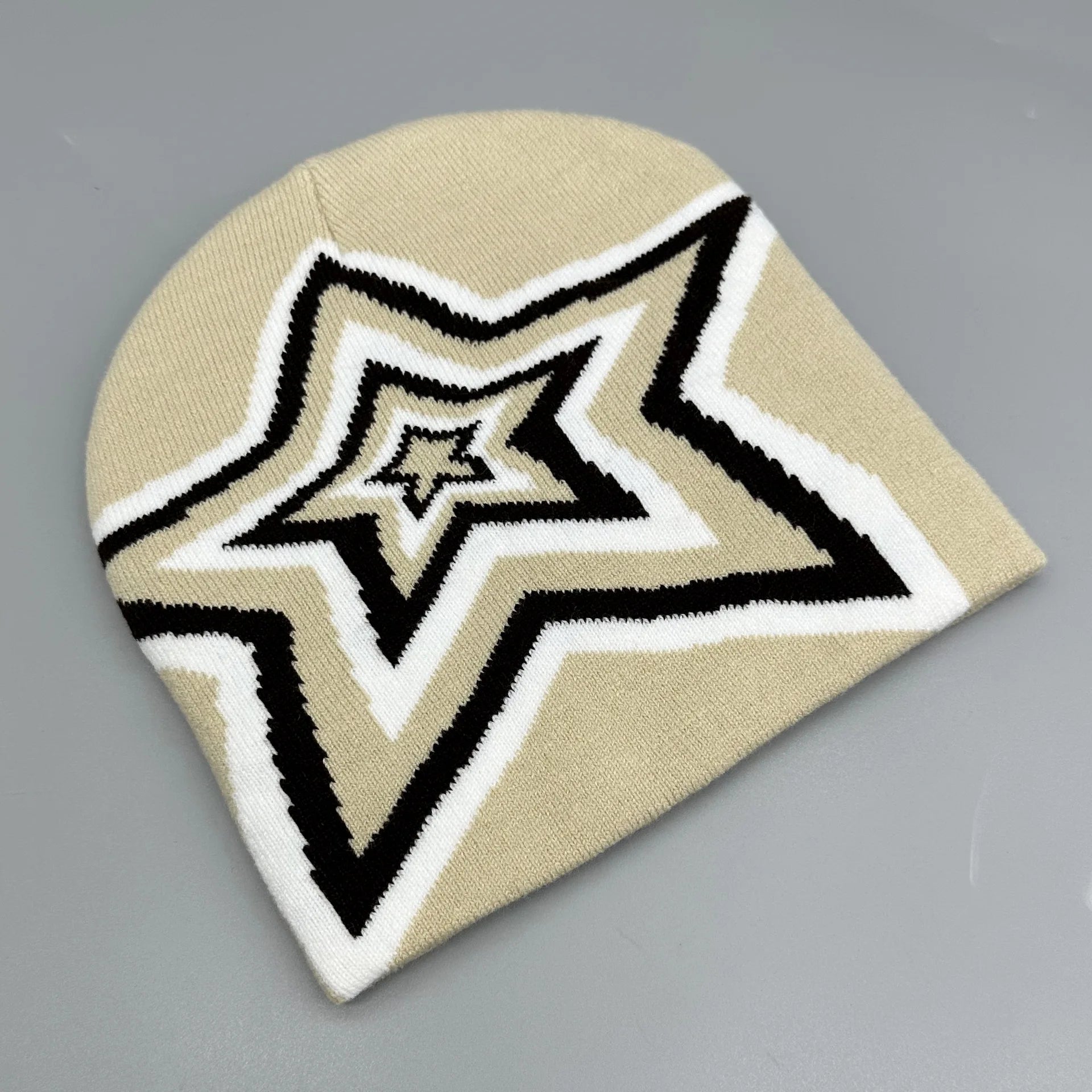 Y2K Effervescent Star Beanie