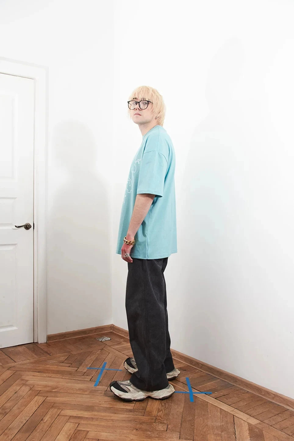 Y2K Give Me Money Graphic Tee