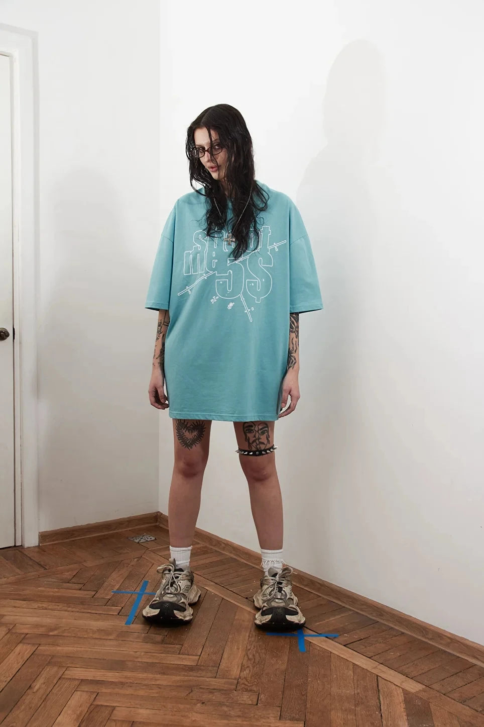 Y2K Give Me Money Graphic Tee