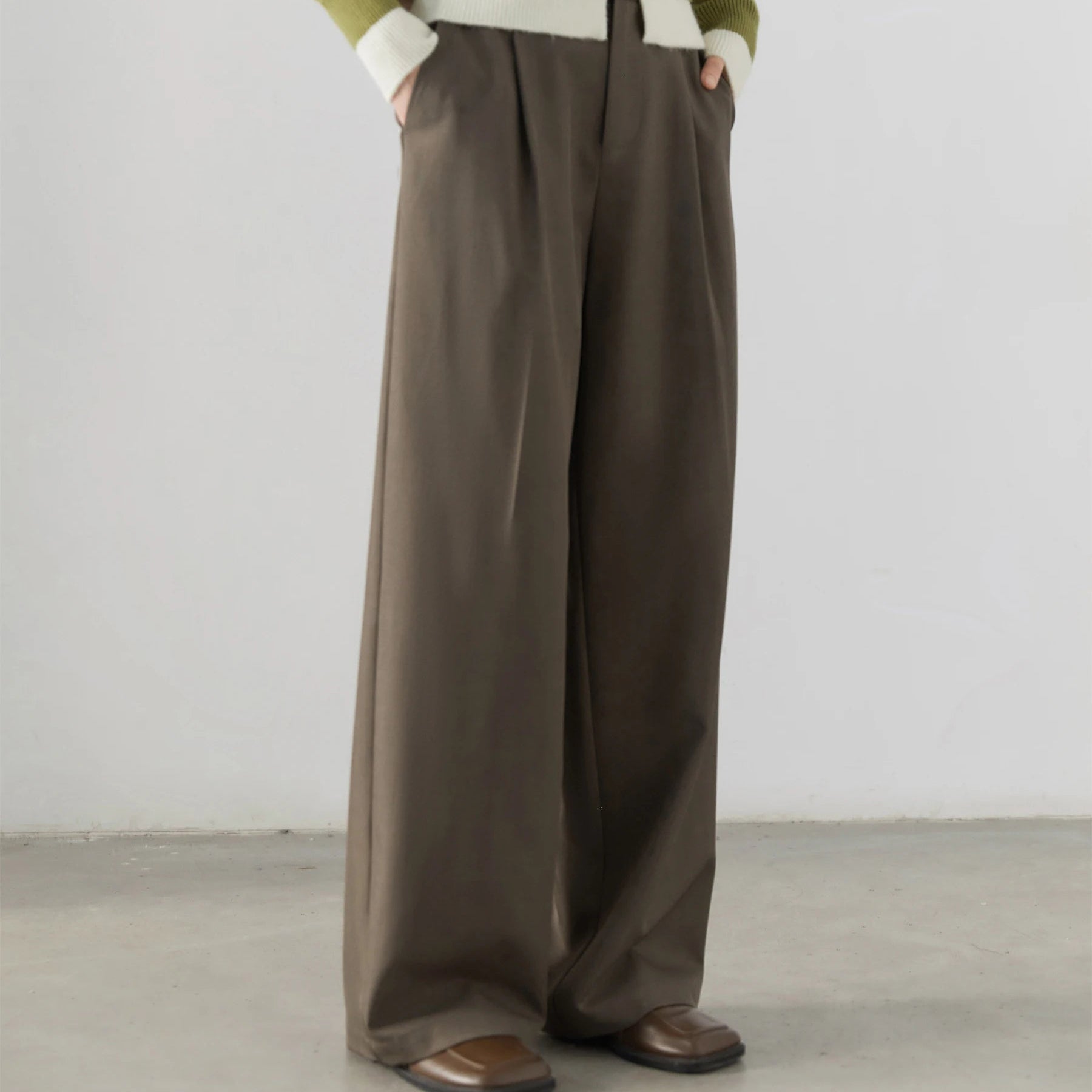 Y2K High Waist Pleated Boyfriend Fit Trousers