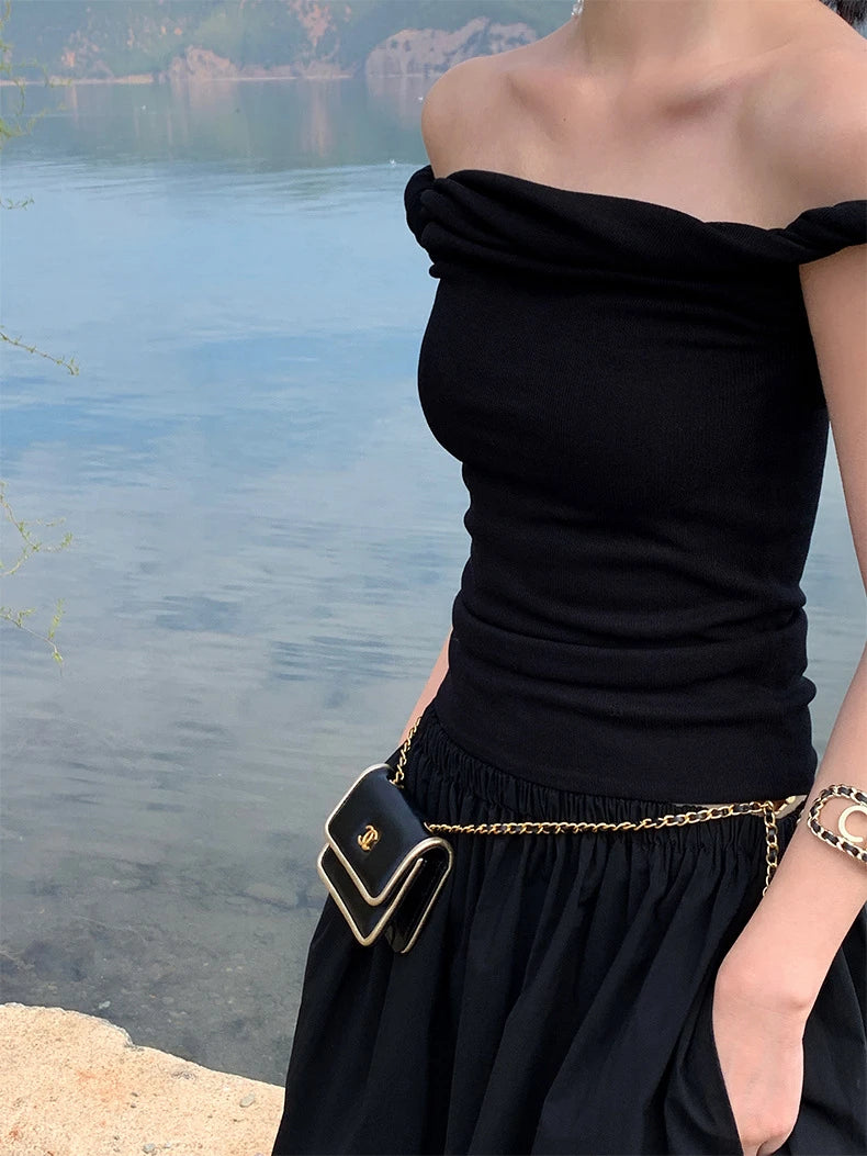 Y2K Kink Off Shoulder Slim Crop Top