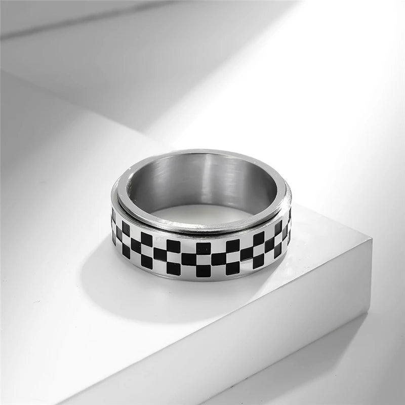 Checkered Spinning Band Ring