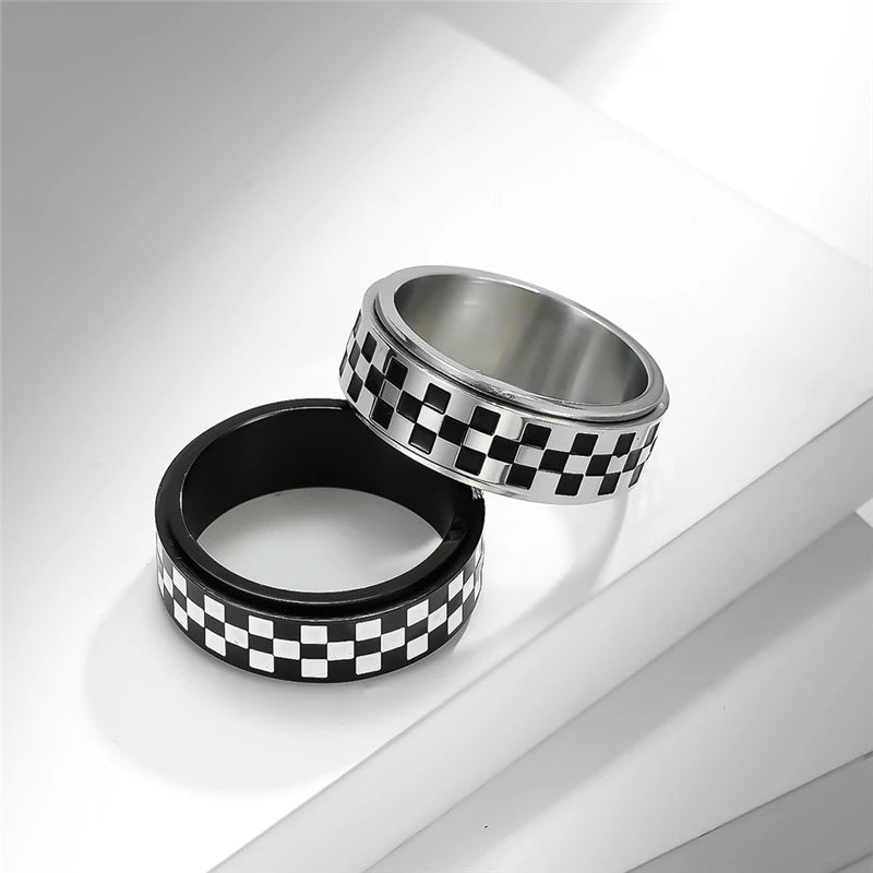 Checkered Spinning Band Ring