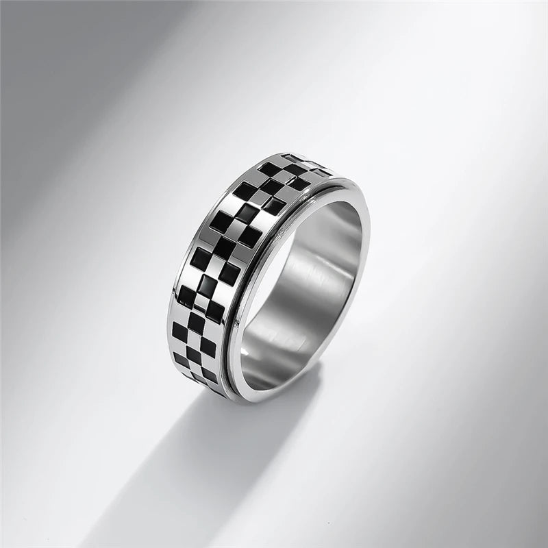 Checkered Spinning Band Ring