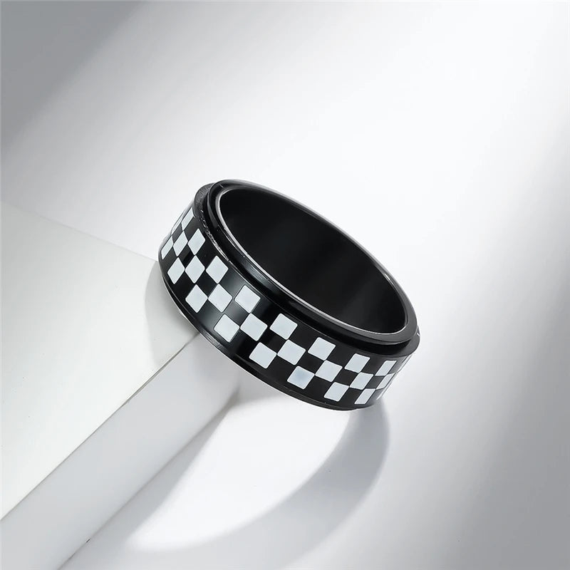 Checkered Spinning Band Ring