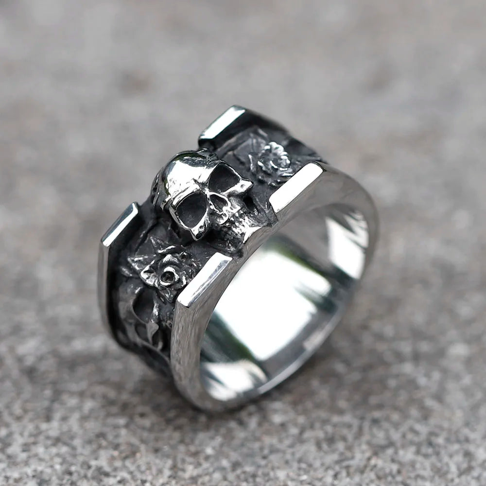 Encased Skull Ring