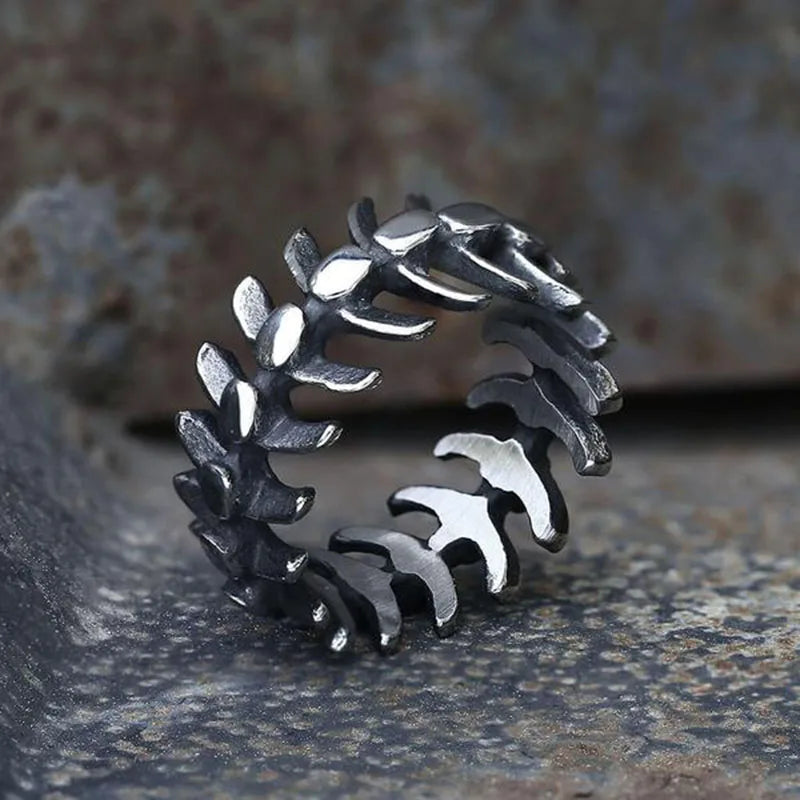 Fishbone Band Ring