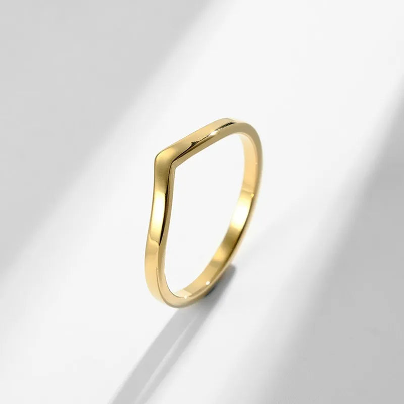 One V Shape Ring