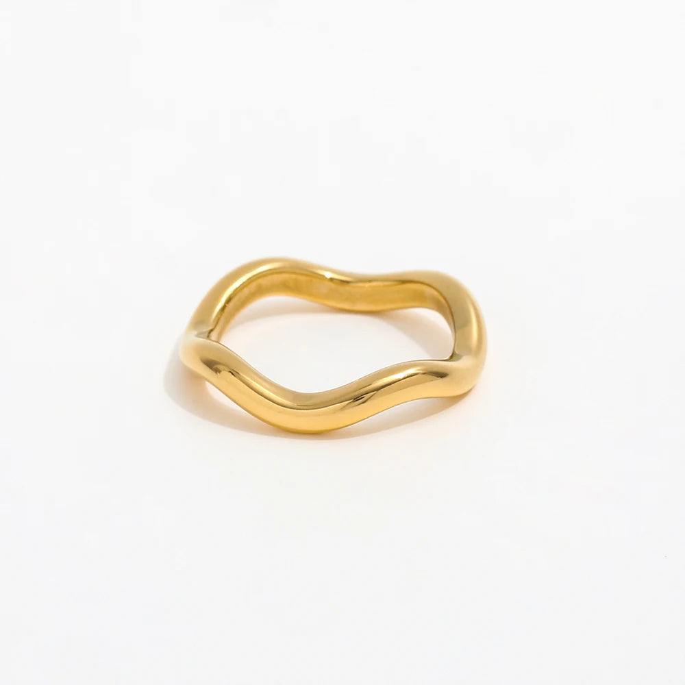 Rocking Waves Ring