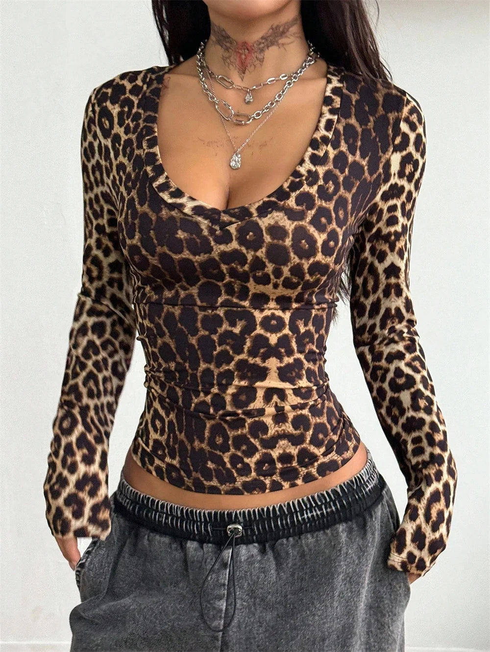 Sexy Y2K Low Cut Streetwear Stretchy Leopard Print Long Sleeve Crop Top