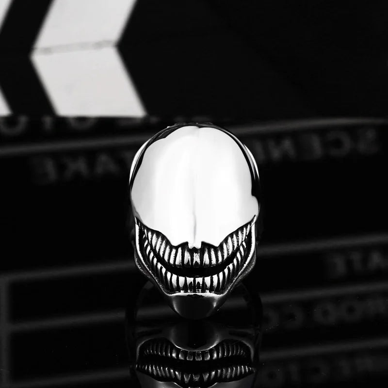 Steel Soldier Alien Skull Ring