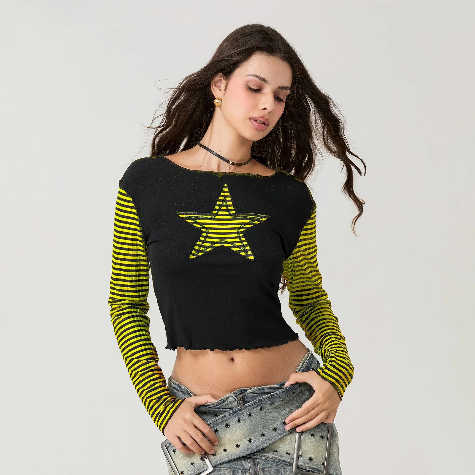 Striped Y2K Star Graphic Cropped Long Sleeve Top