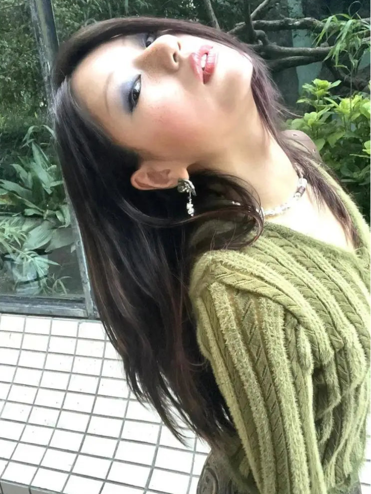 Vintage Y2K Green Striped Crop V Neck Cardigan