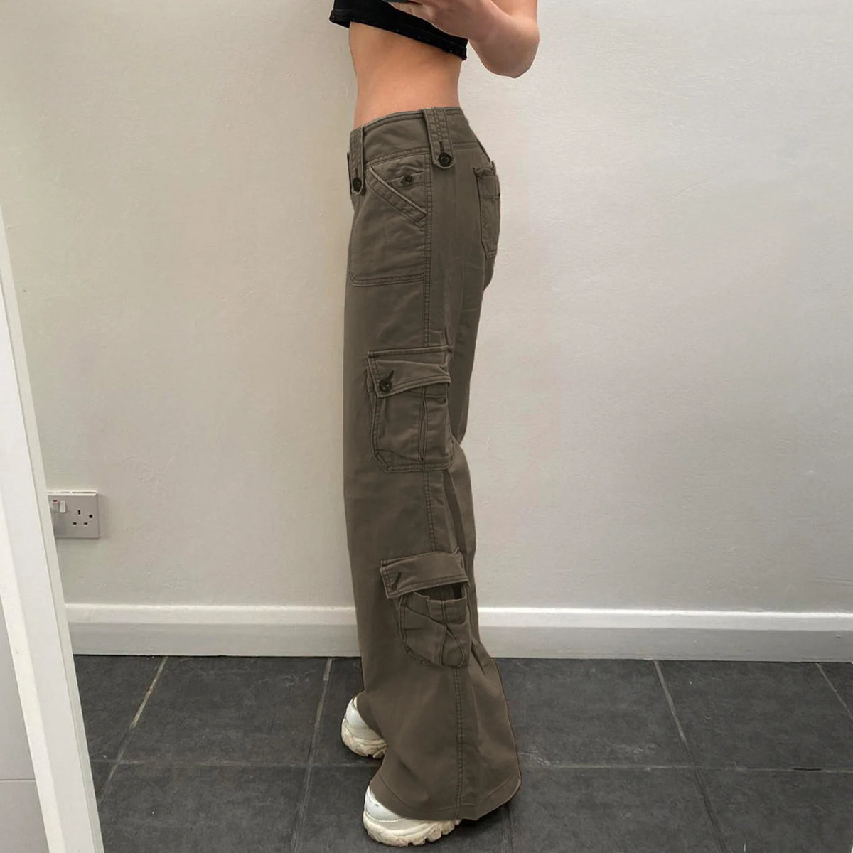 Vintage Y2K Multi Pocket Streetwear Wide Leg Low Waist Cargo Trousers