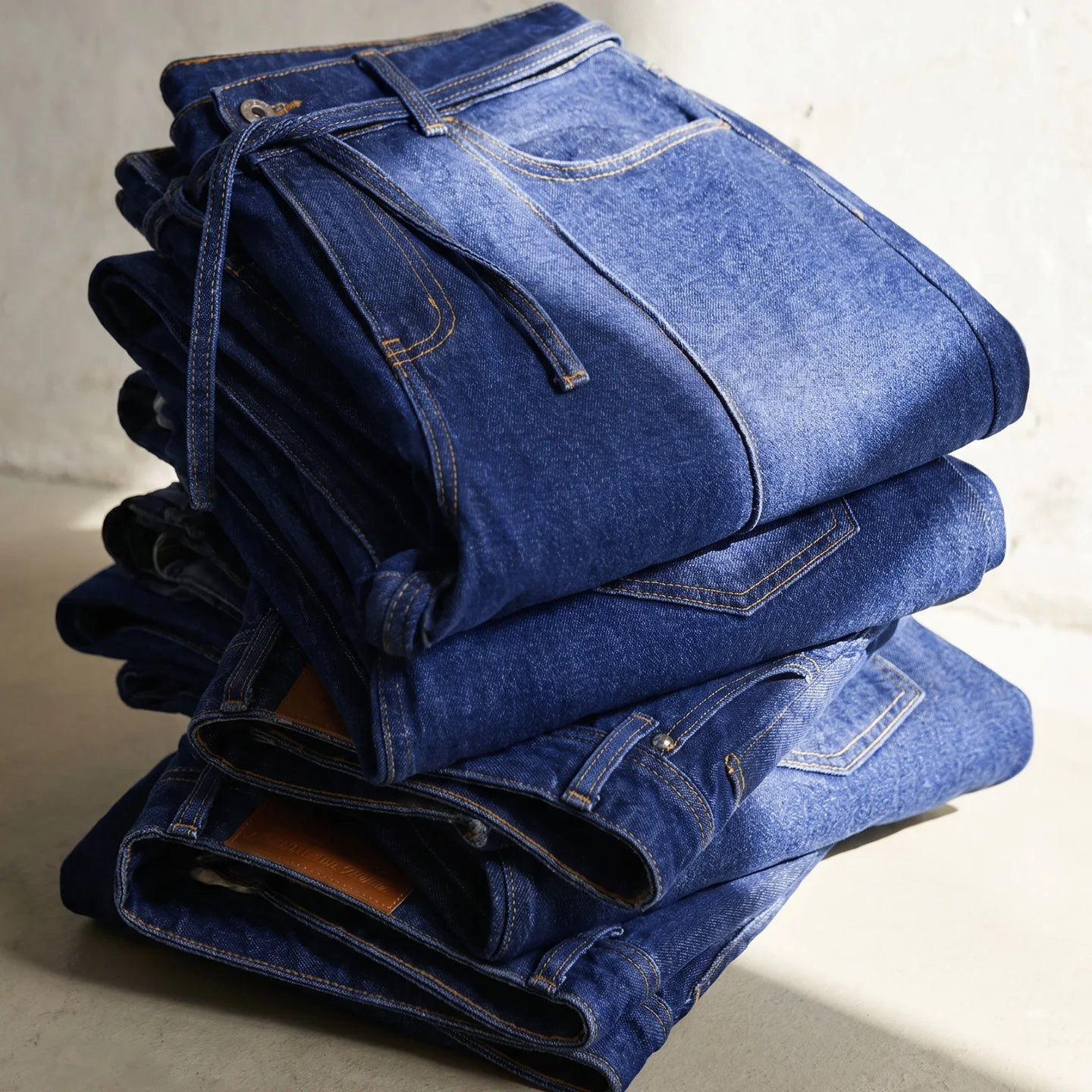 Vintage Y2K Straight Leg Washed Indigo Denim Jeans