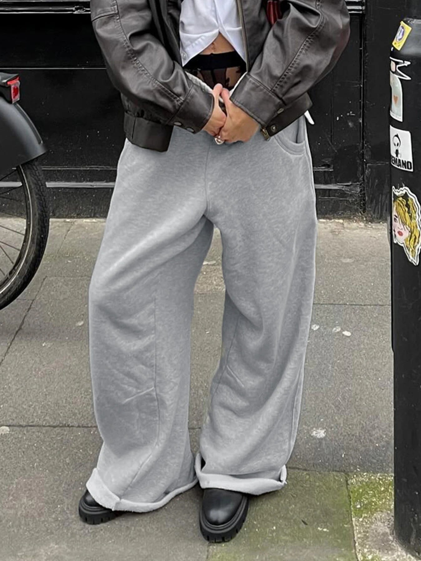 Y2K Baggy Grey Low Rise Sweatpants Jogger