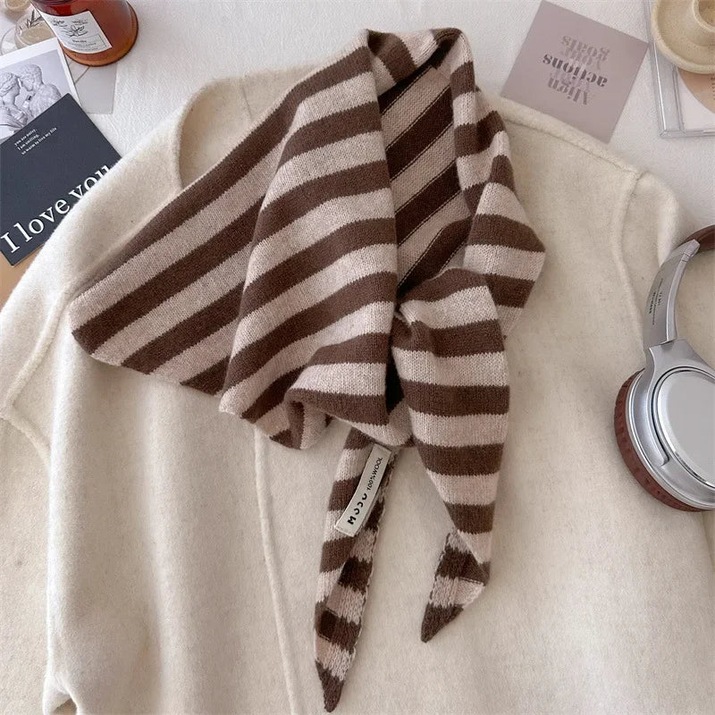 Y2K British Triangle Striped Knitted Scarf