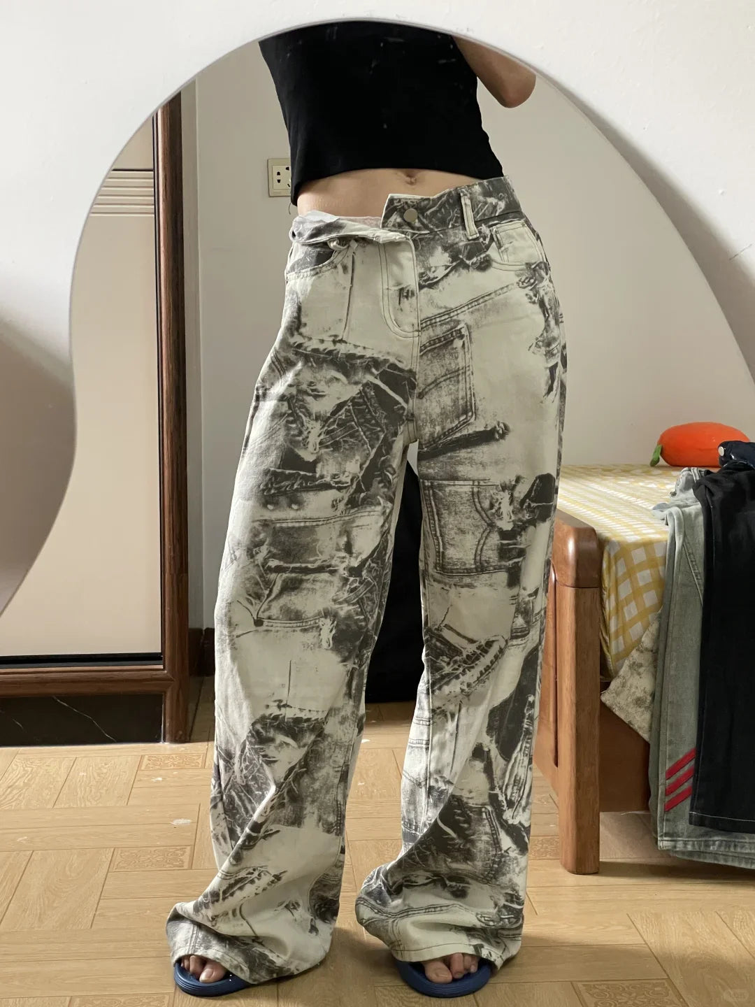 Y2K Distressed Clippings High Waist Jeans