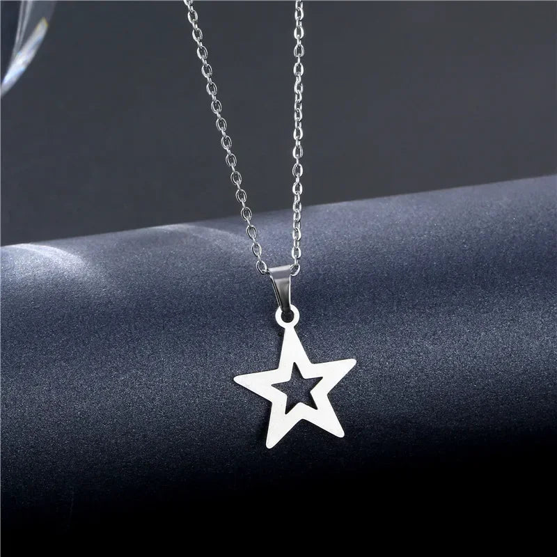 Y2K Hollow Star Pentagram Pendant Necklace