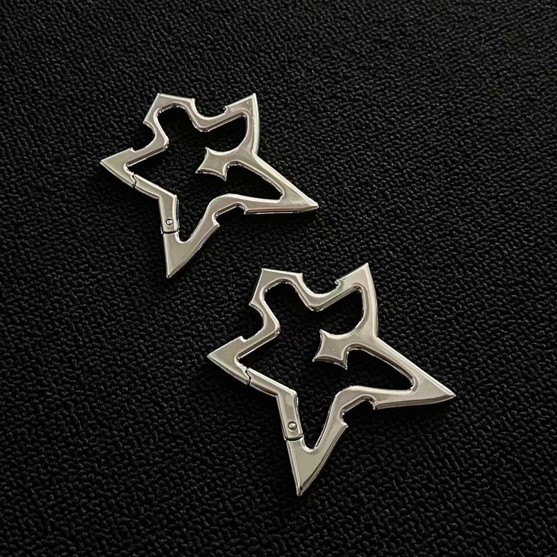 Y2K Pointed Star Belt Loop Carabiner Keychain