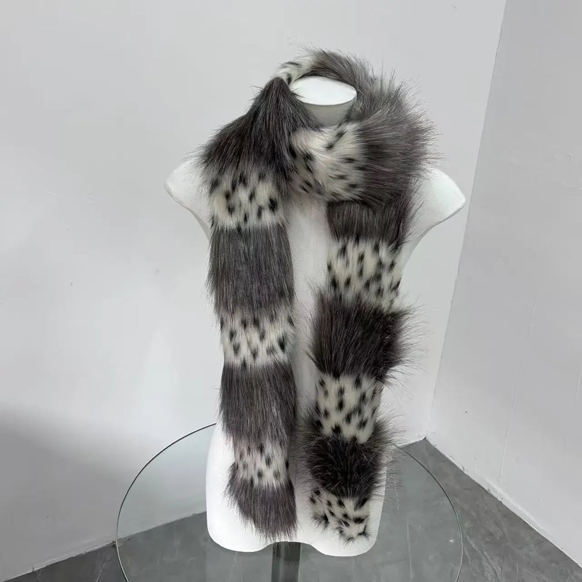 Y2K Sexy Snow Leopard Print Faux Fur Plush Scarf