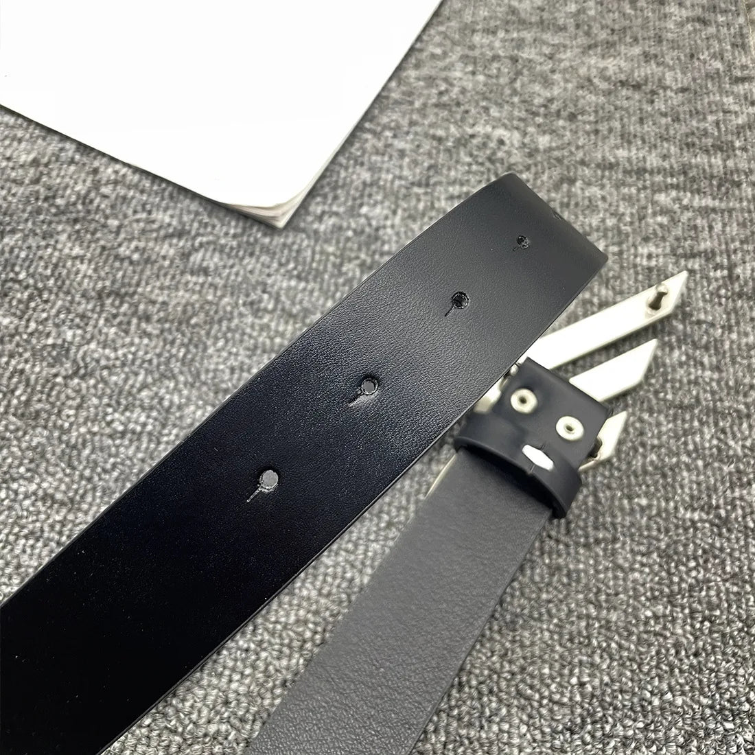 Y2K Sloped M Snap Belt