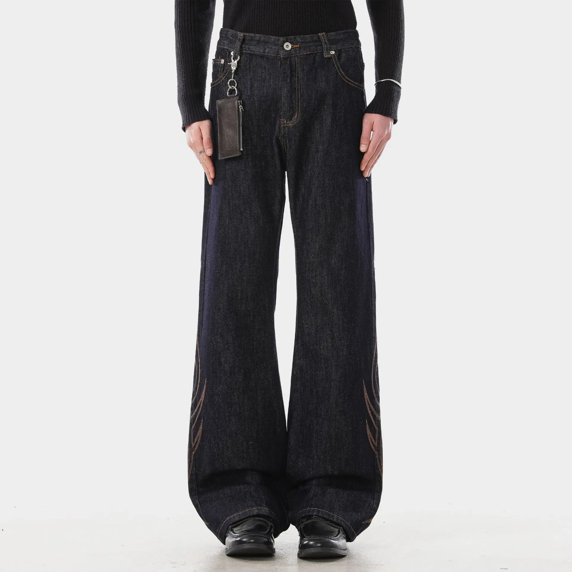 Y2K Totem Embroidered Washed Jeans