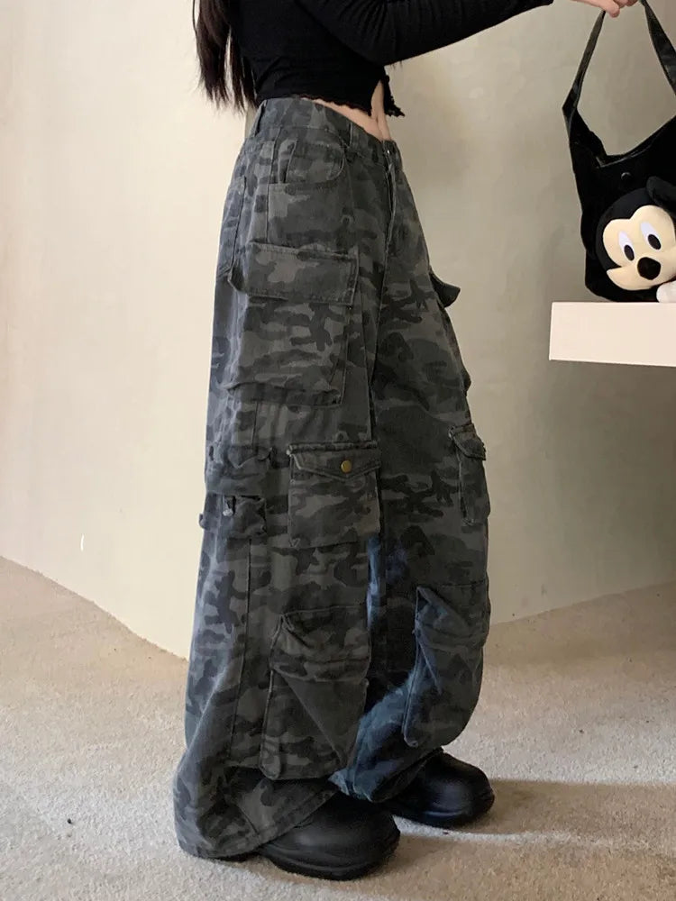 Y2K Washed Camouflage Multi Pocket Baggy Cargo Jeans