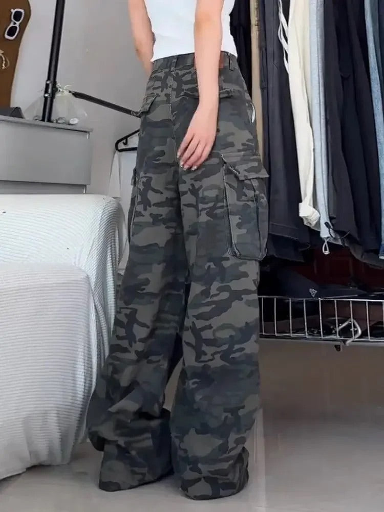 Y2K Washed Camouflage Multi Pocket Baggy Cargo Jeans